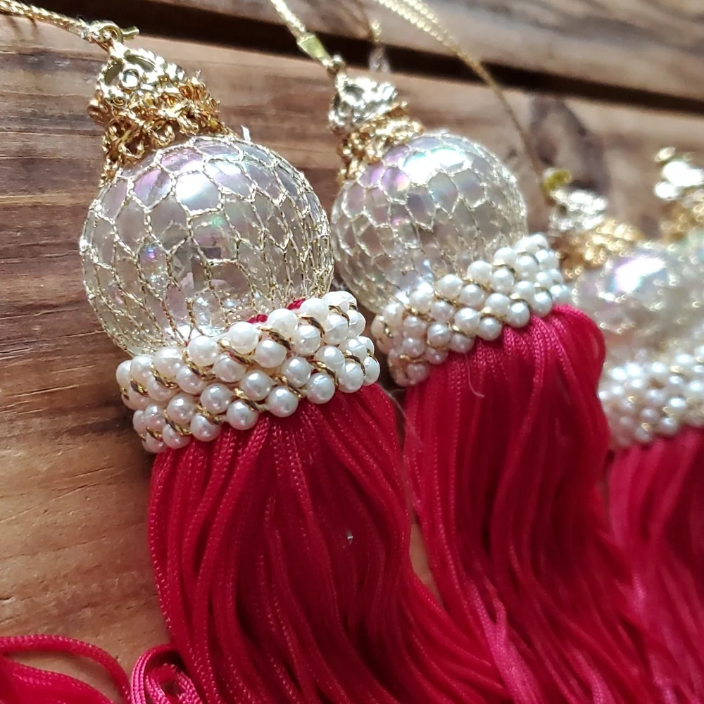 Bundle of 18 Victorian Christmas Tree Ornaments